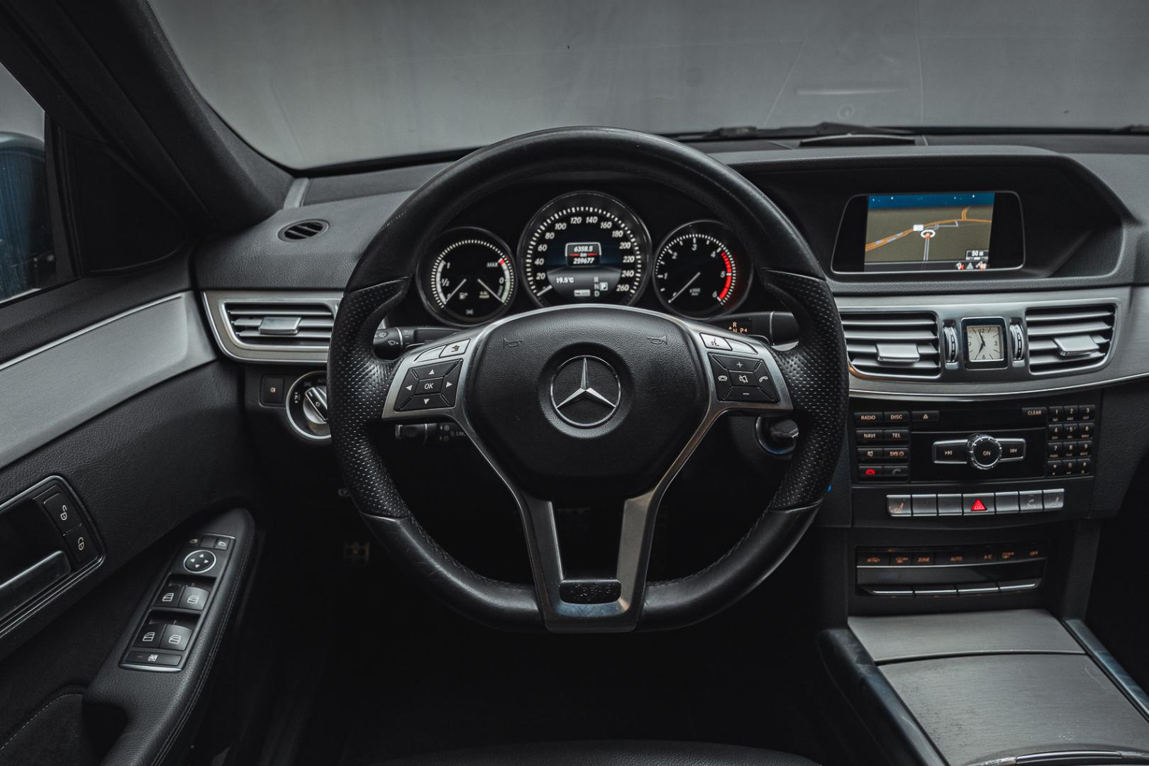 MERCEDES-BENZ E 2014