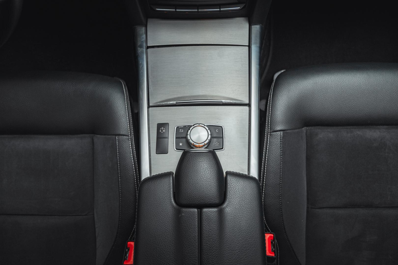 MERCEDES-BENZ E 2014