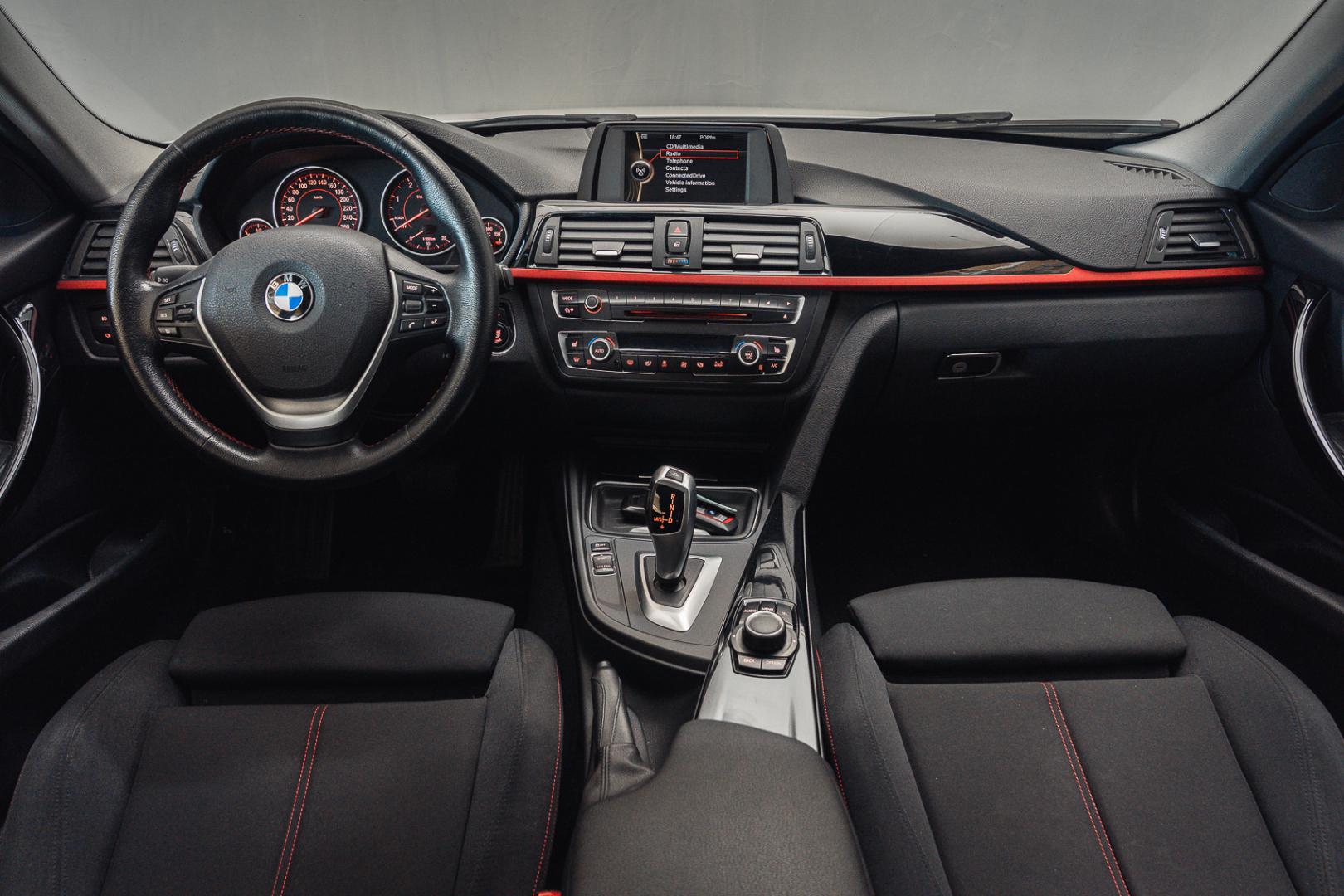 BMW 320 2013