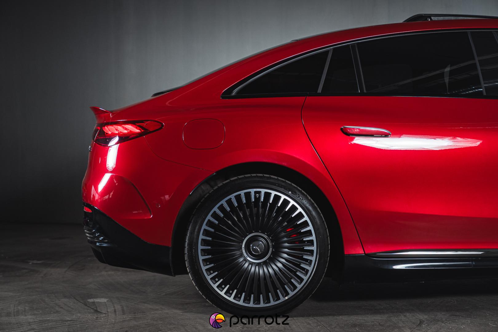 MERCEDES-BENZ EQE 2023