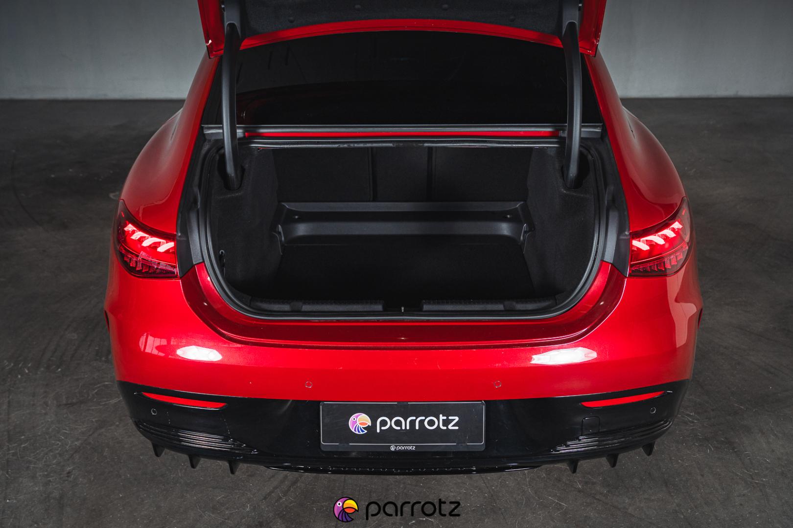 MERCEDES-BENZ EQE 2023