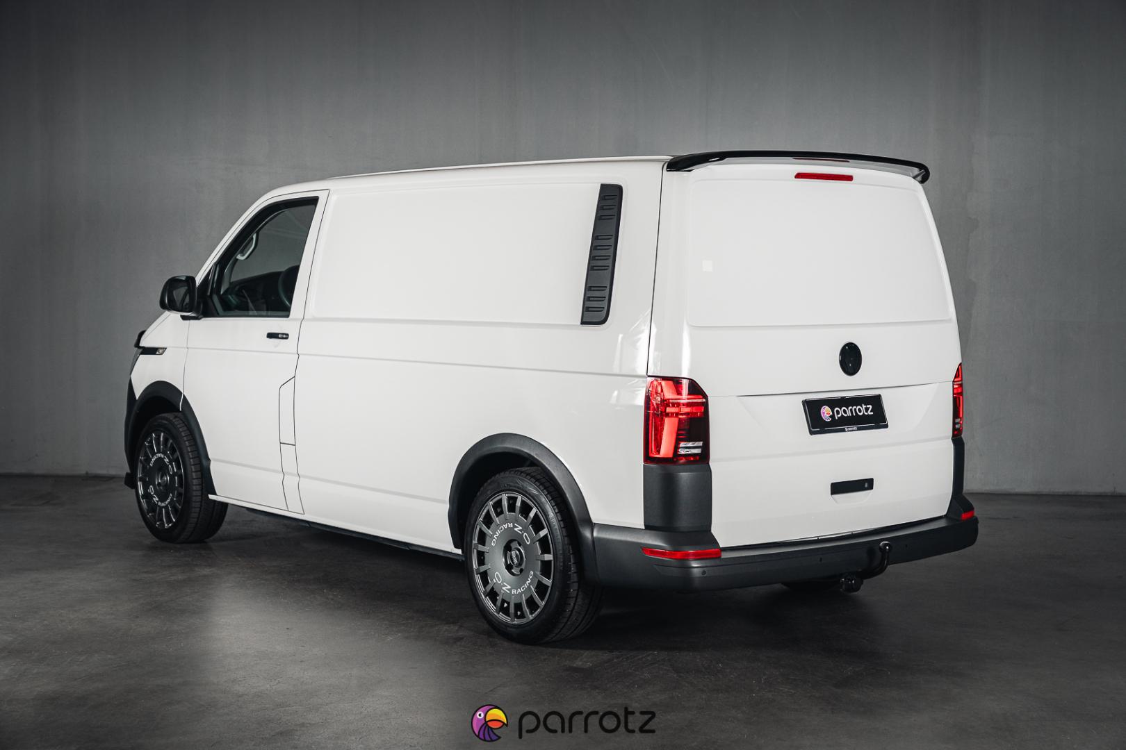 VOLKSWAGEN Transporter 2020