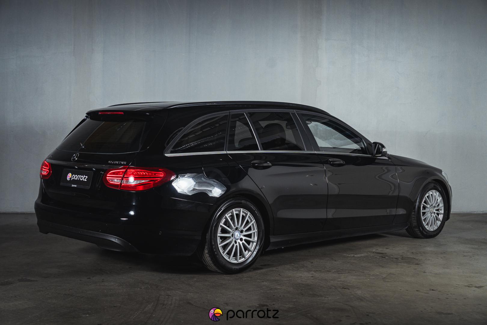 MERCEDES-BENZ C 2015