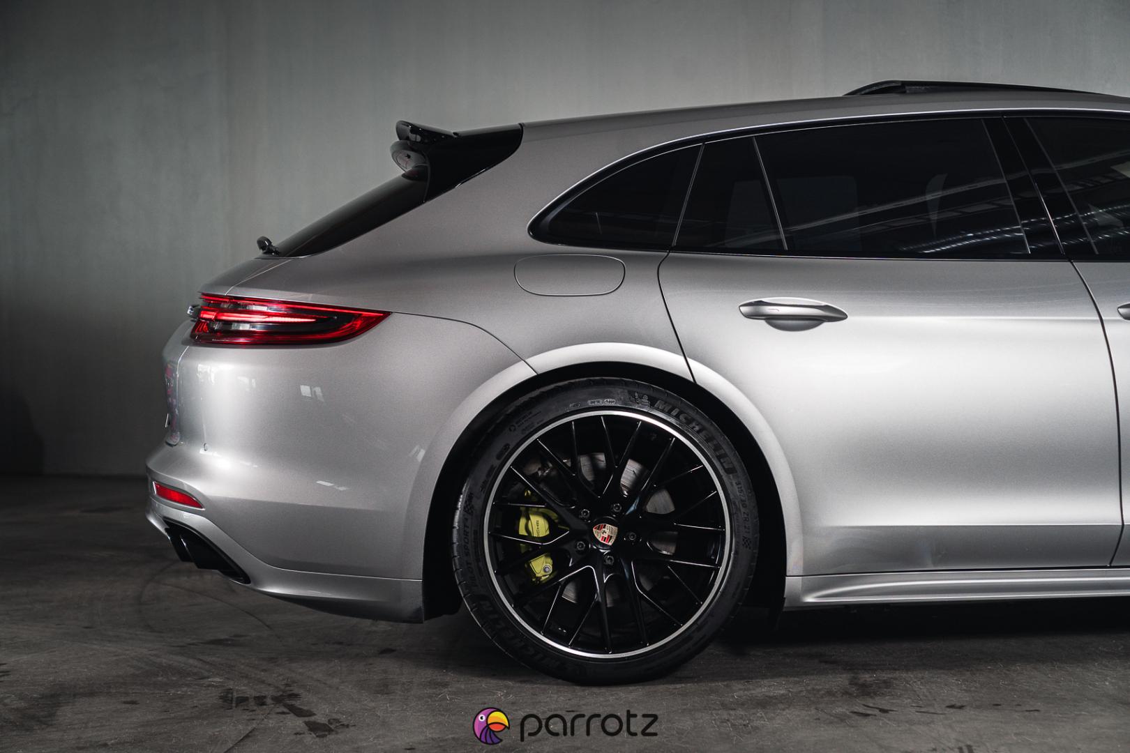 PORSCHE Panamera 2020