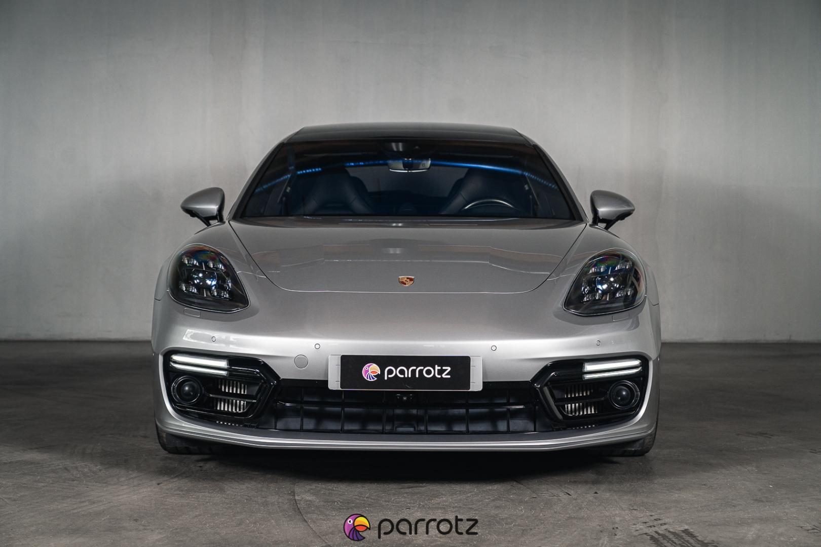 PORSCHE Panamera 2020