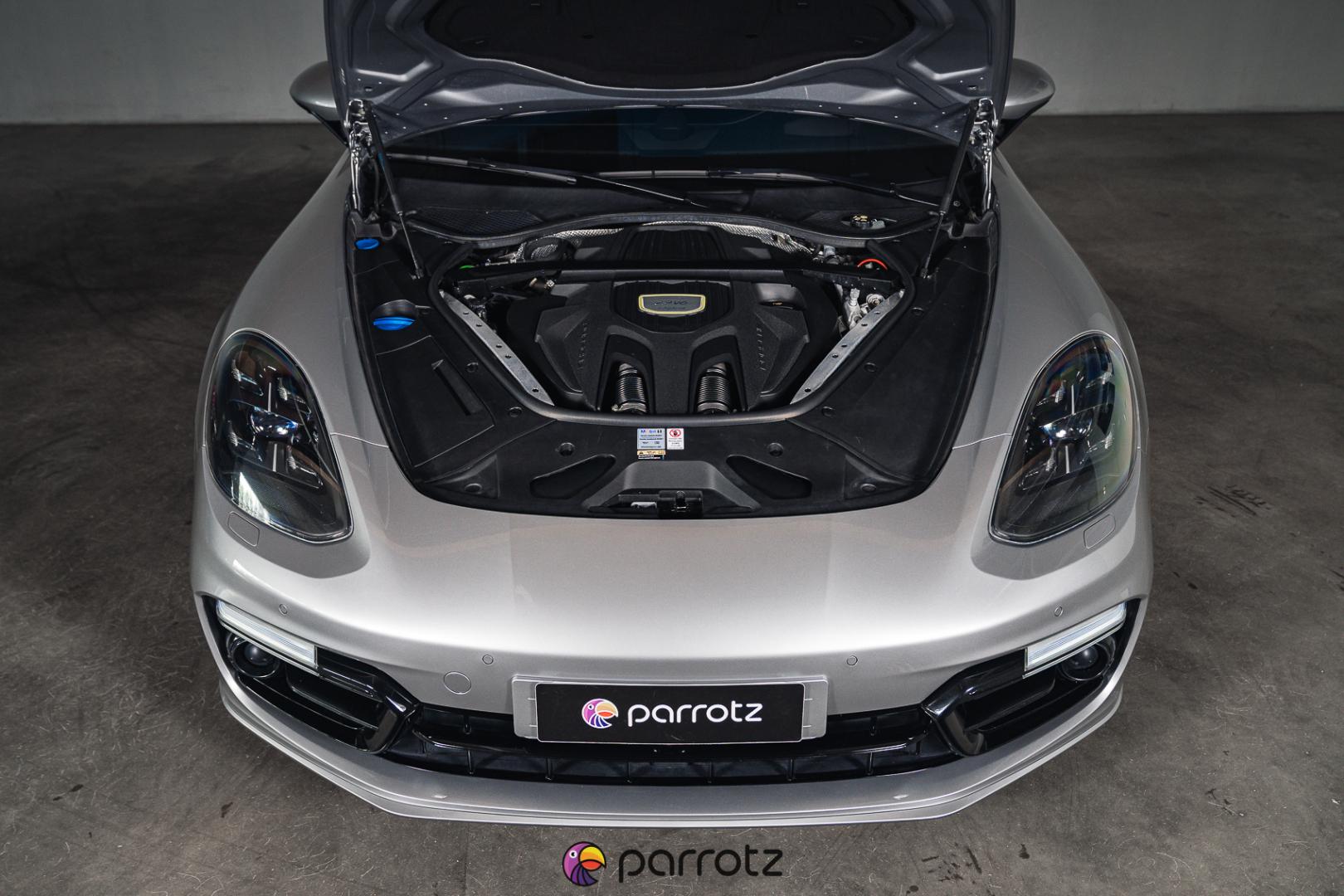 PORSCHE Panamera 2020