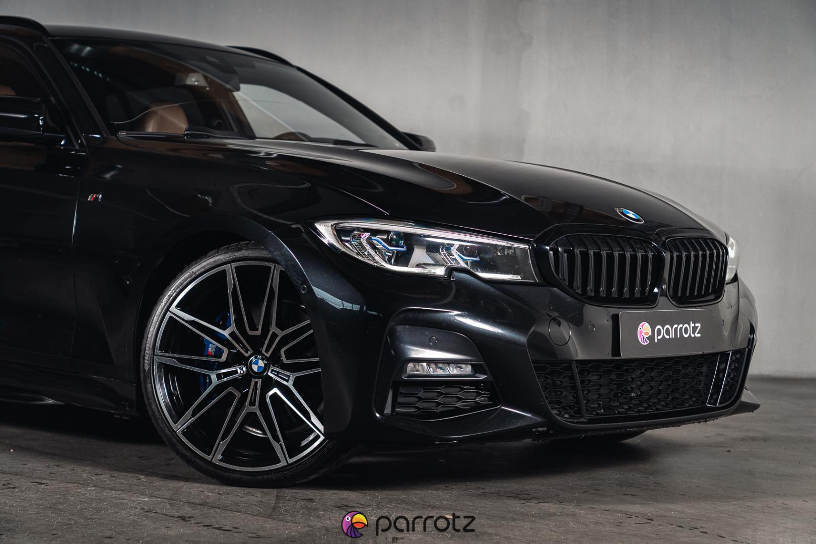 BMW 330 2021