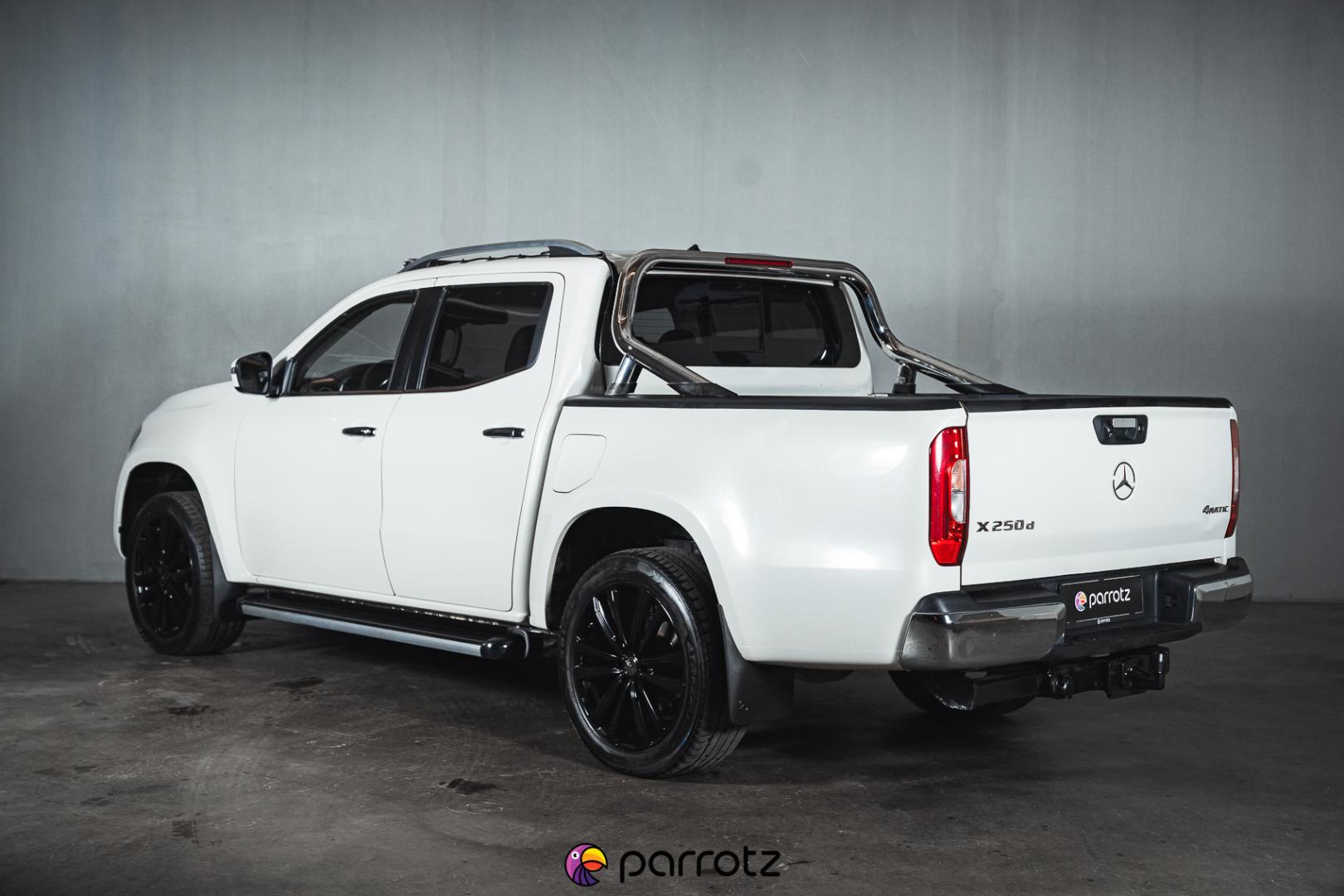 MERCEDES-BENZ X 2018