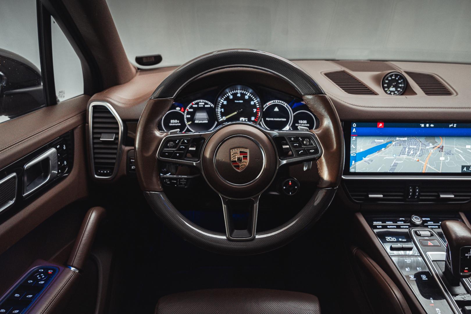 PORSCHE Cayenne 2020
