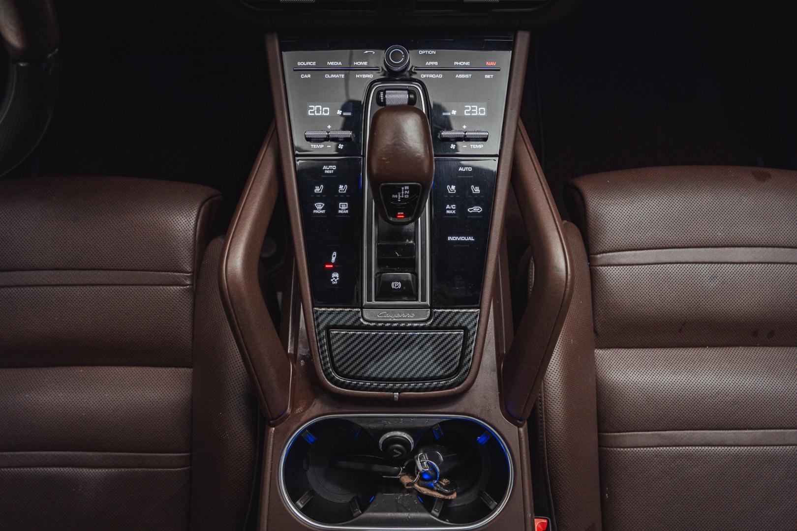 PORSCHE Cayenne 2020