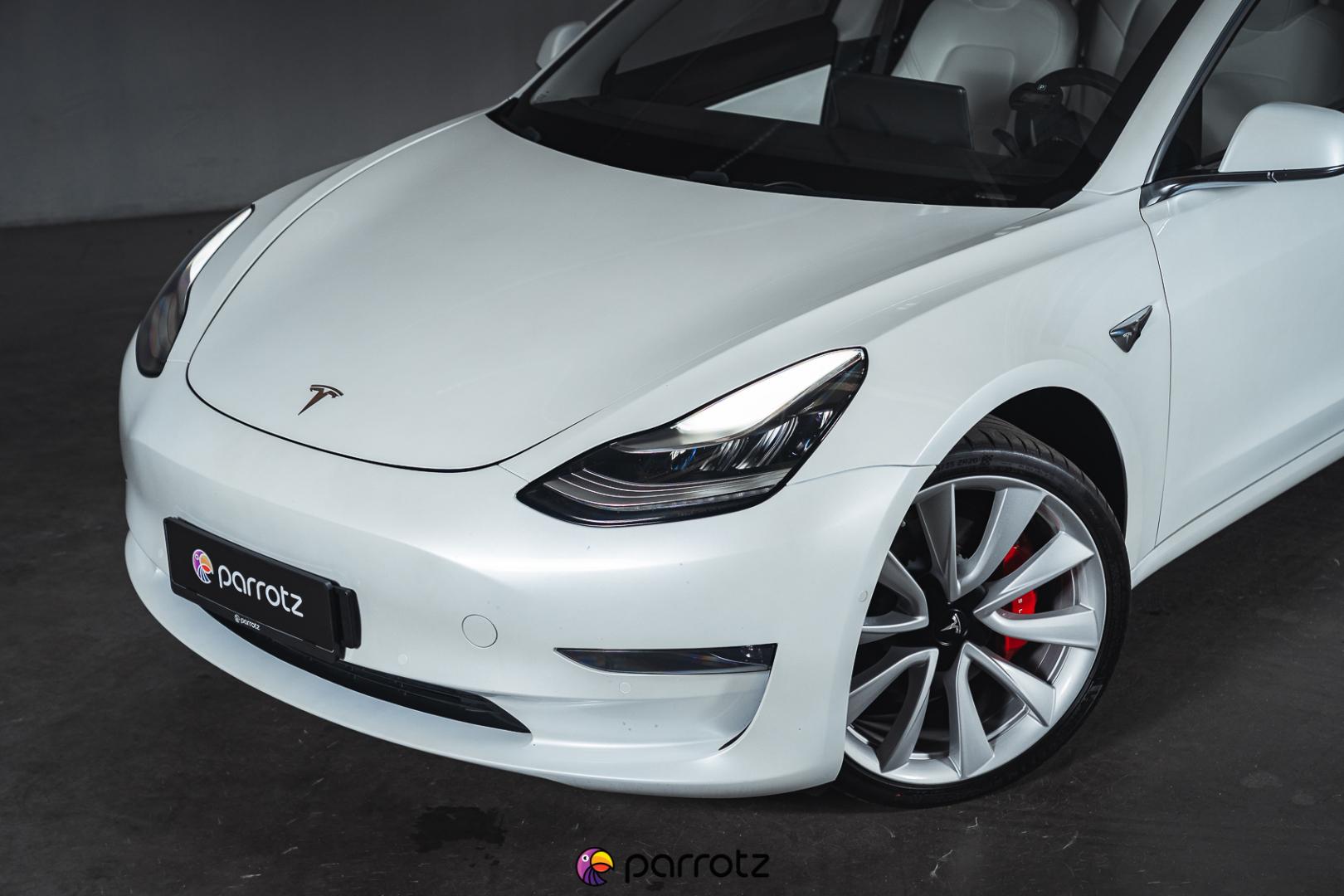 TESLA Model 3 2019