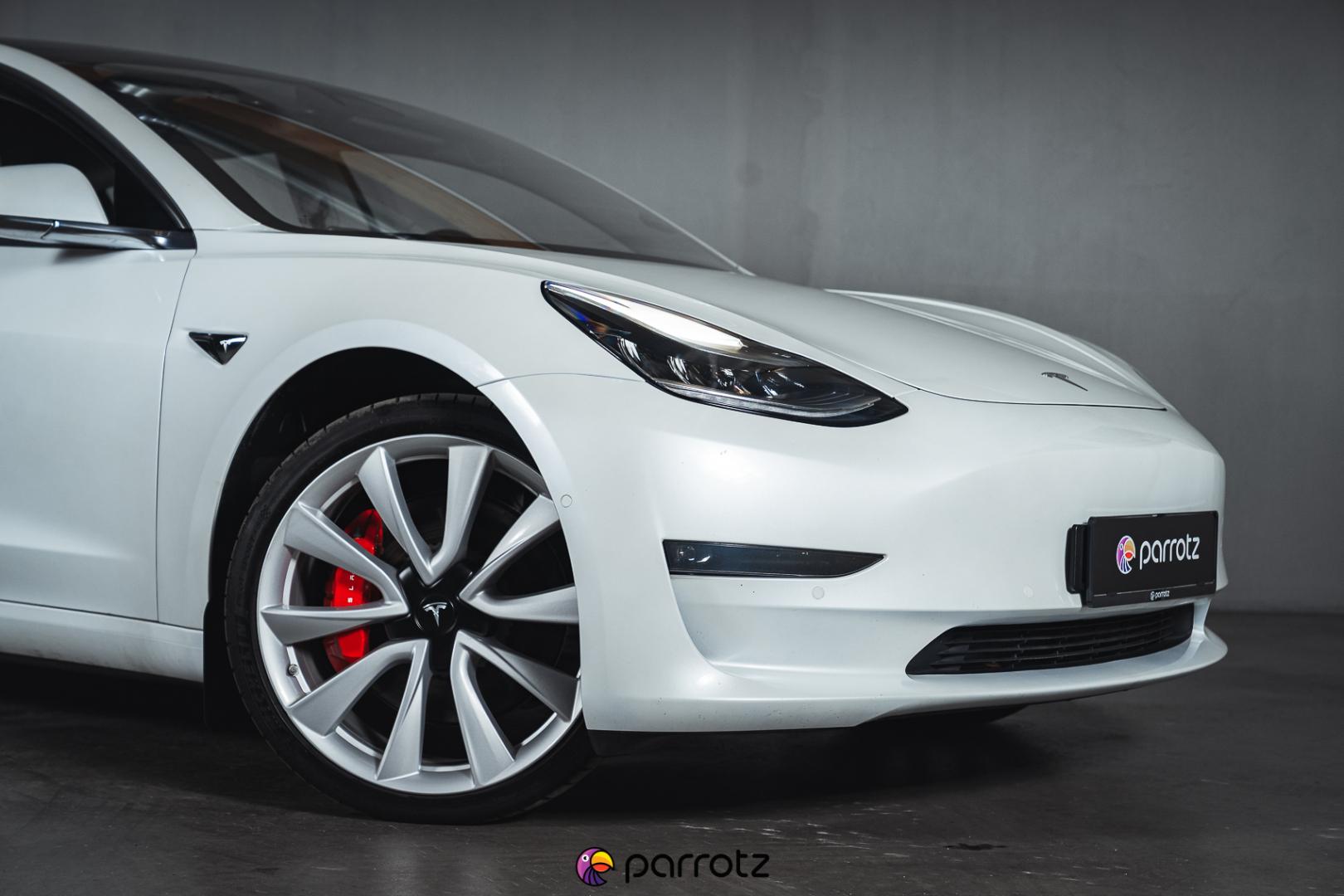 TESLA Model 3 2019