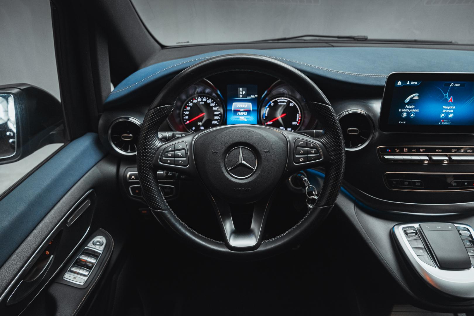 MERCEDES-BENZ EQV 2020