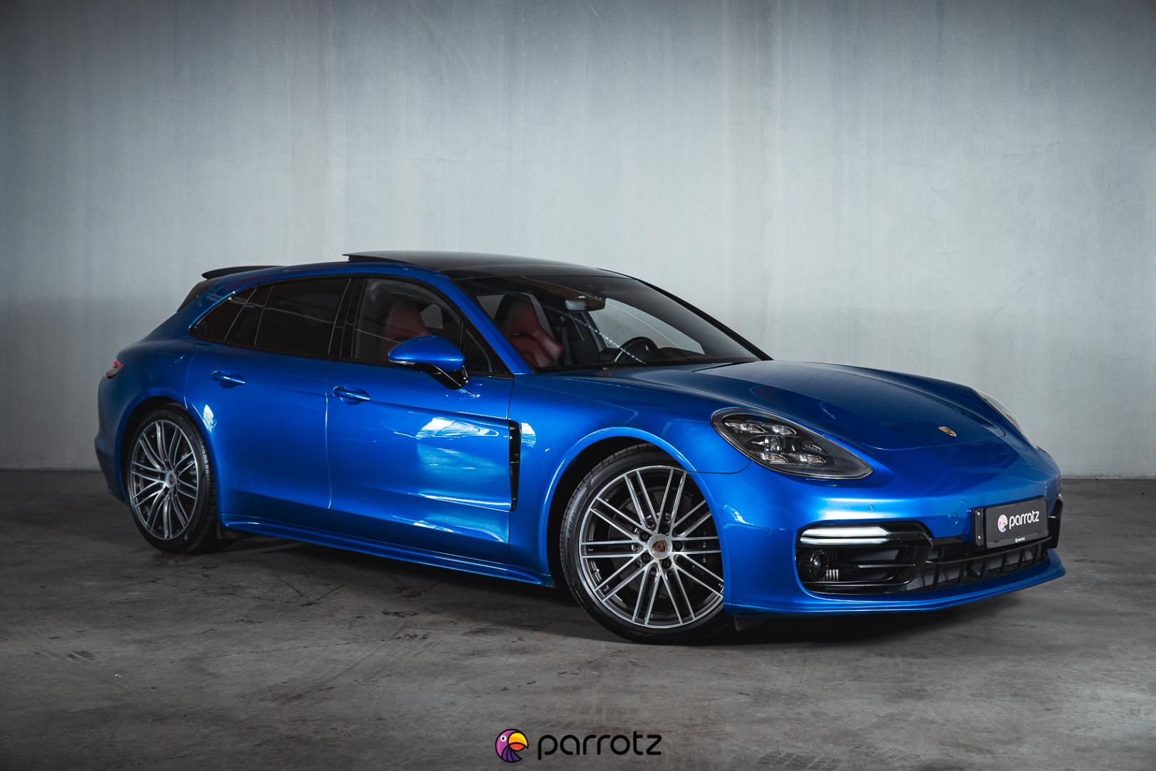 PORSCHE Panamera 2018
