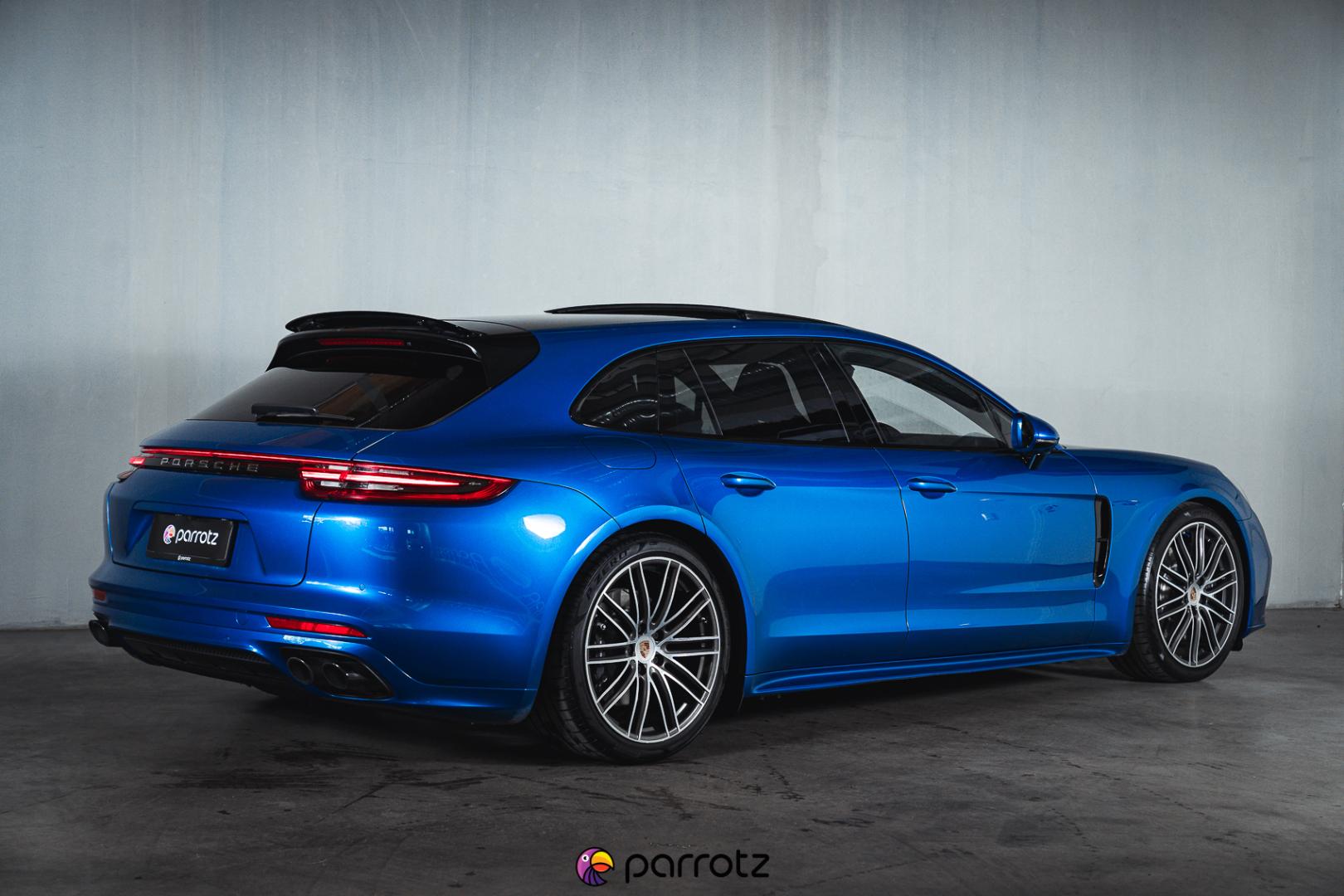 PORSCHE Panamera 2018