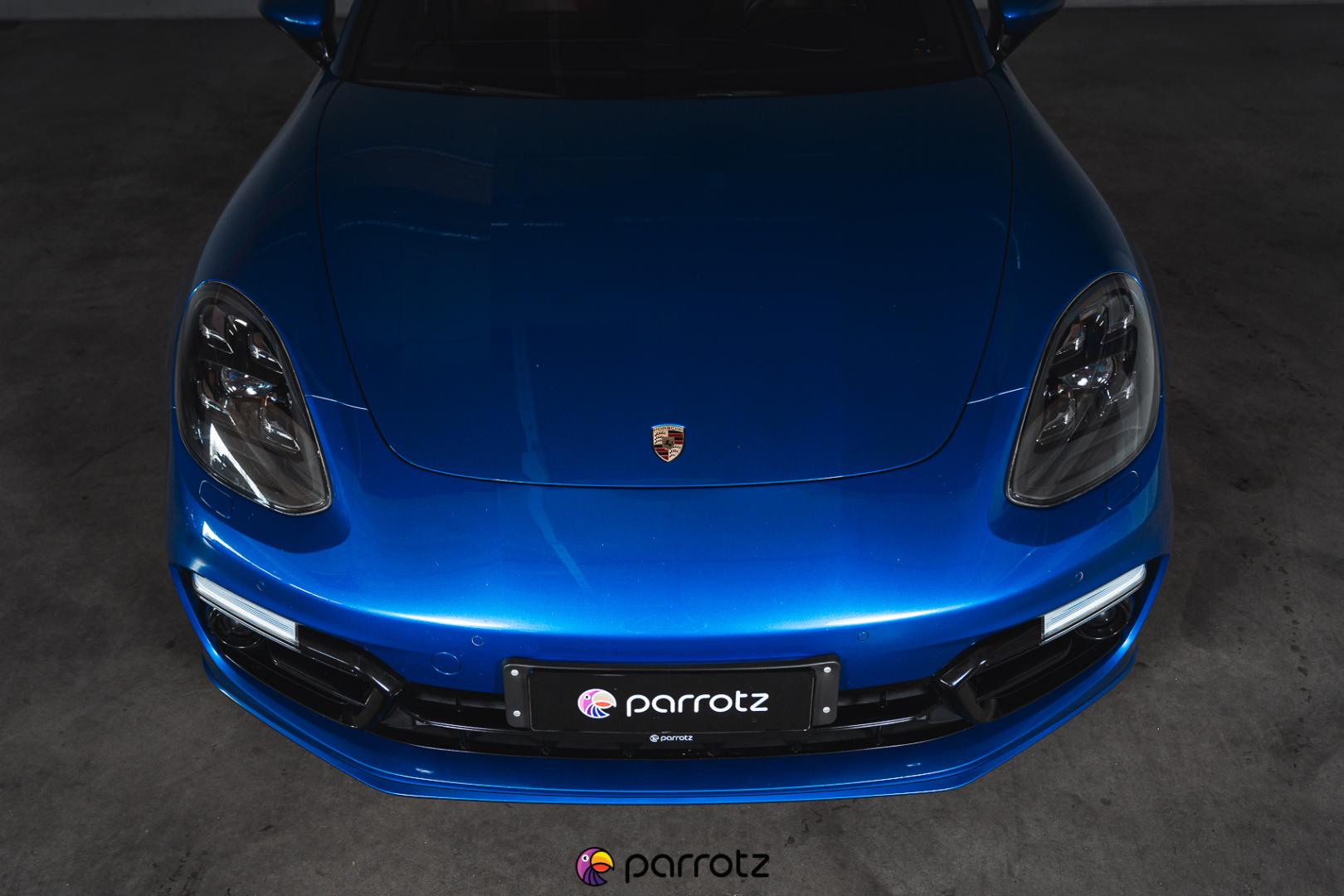 PORSCHE Panamera 2018