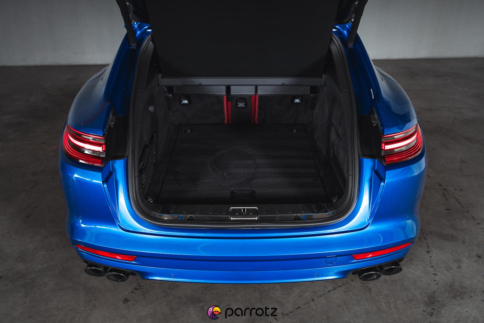 PORSCHE Panamera 2018