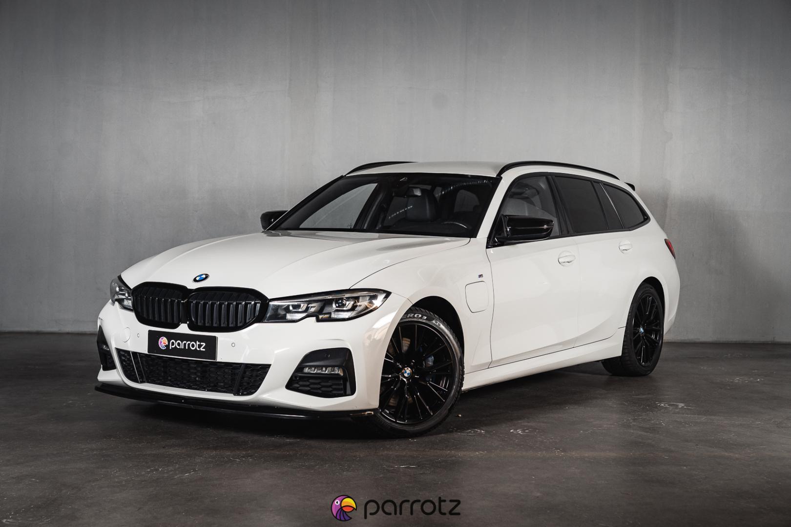 BMW 330 2021