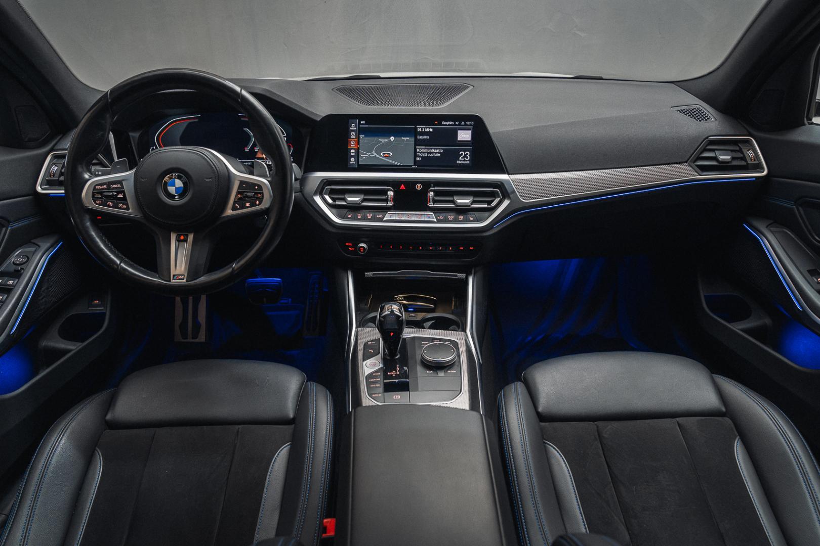 BMW 320 2021
