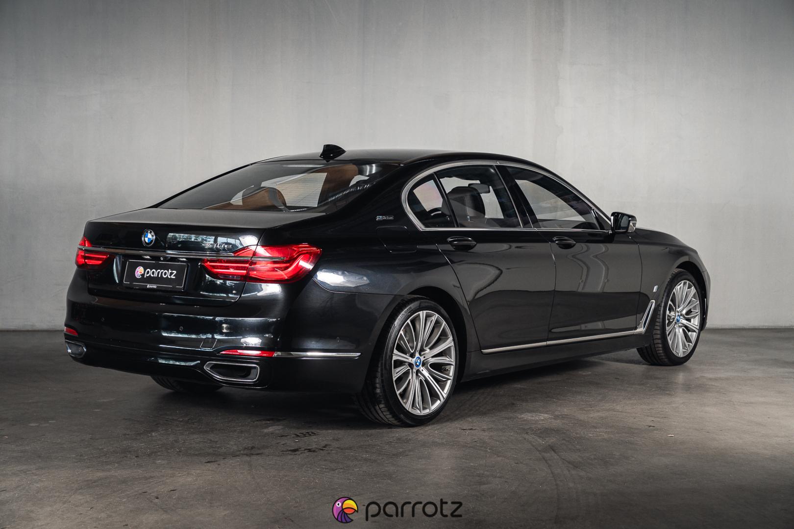BMW 740 2017