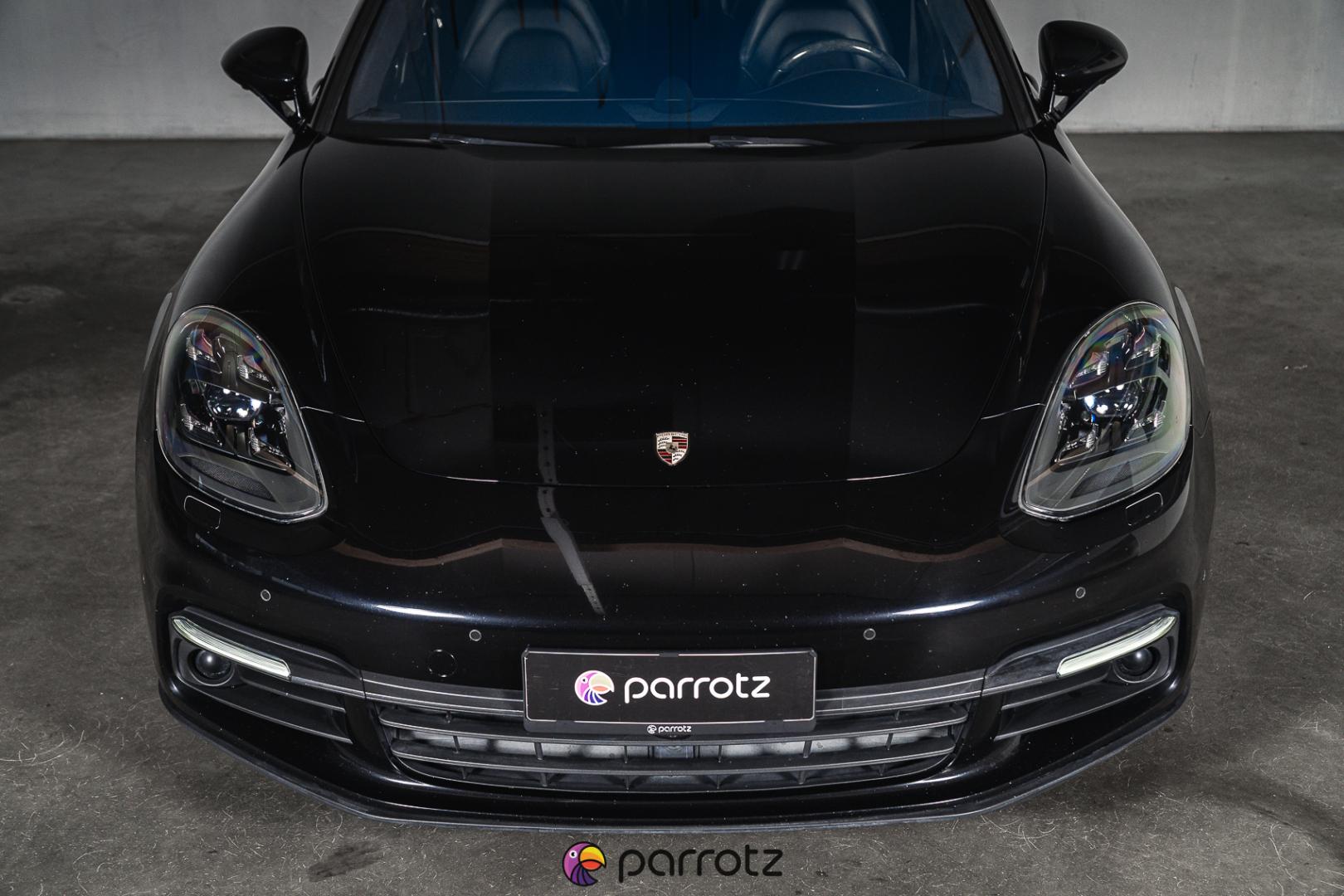 PORSCHE Panamera 2017