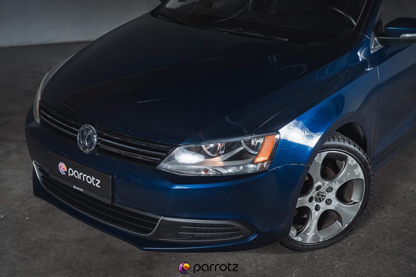 VOLKSWAGEN Jetta 2013