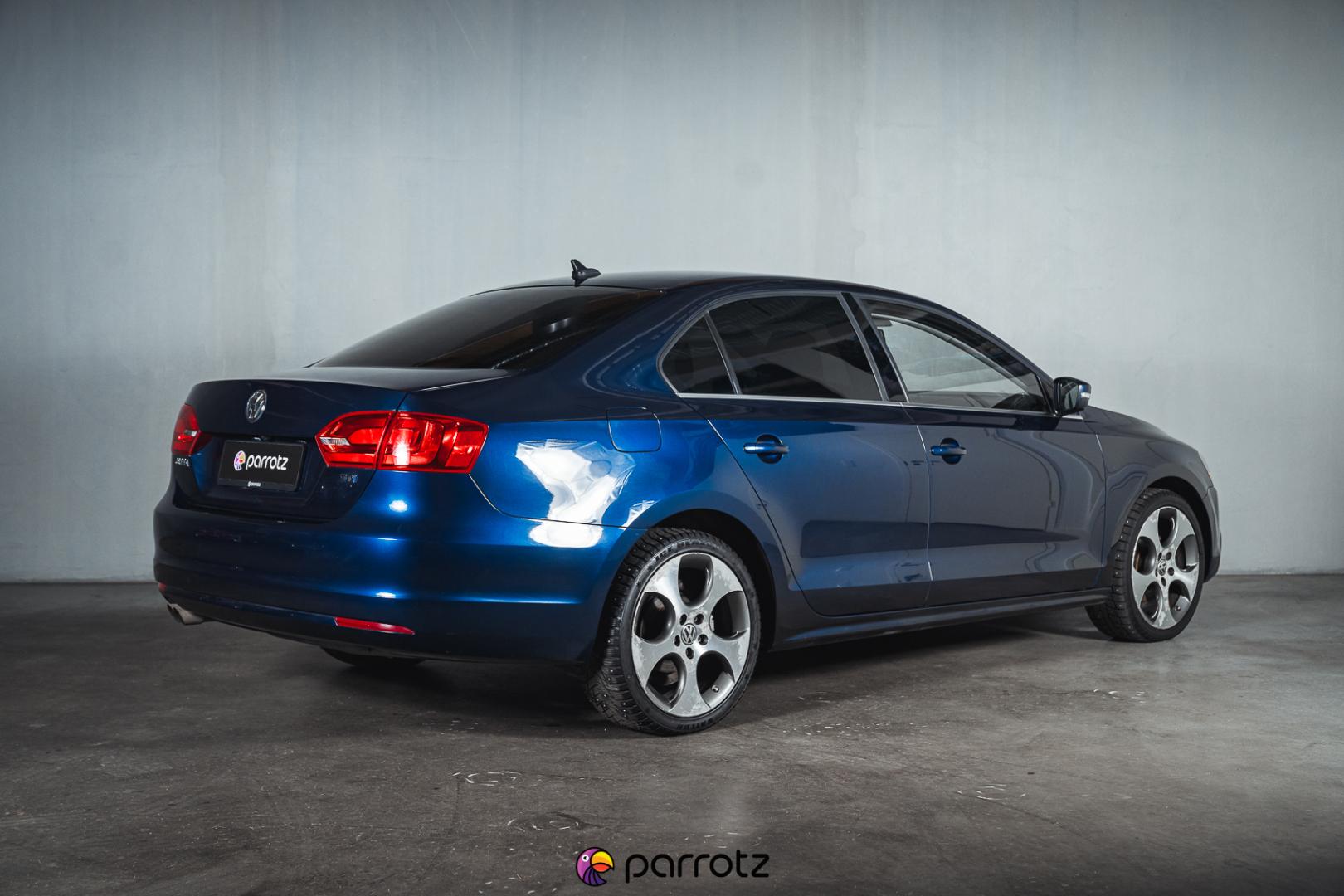 VOLKSWAGEN Jetta 2013