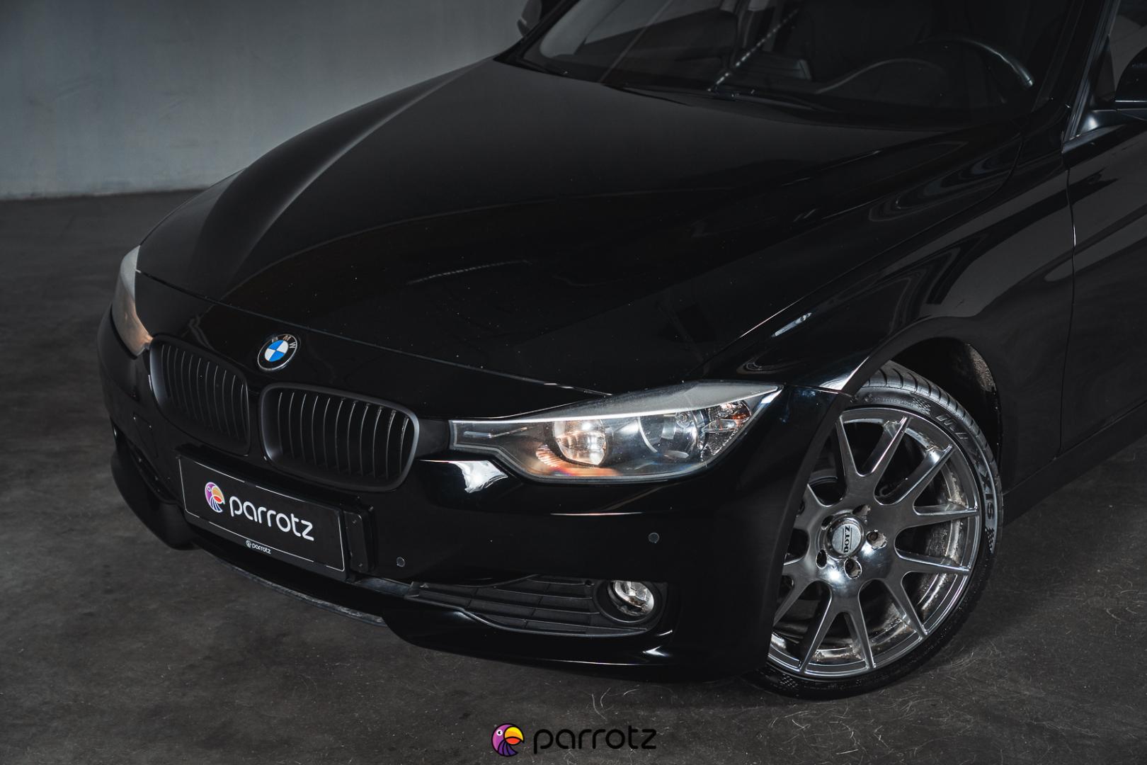 BMW 320 2012