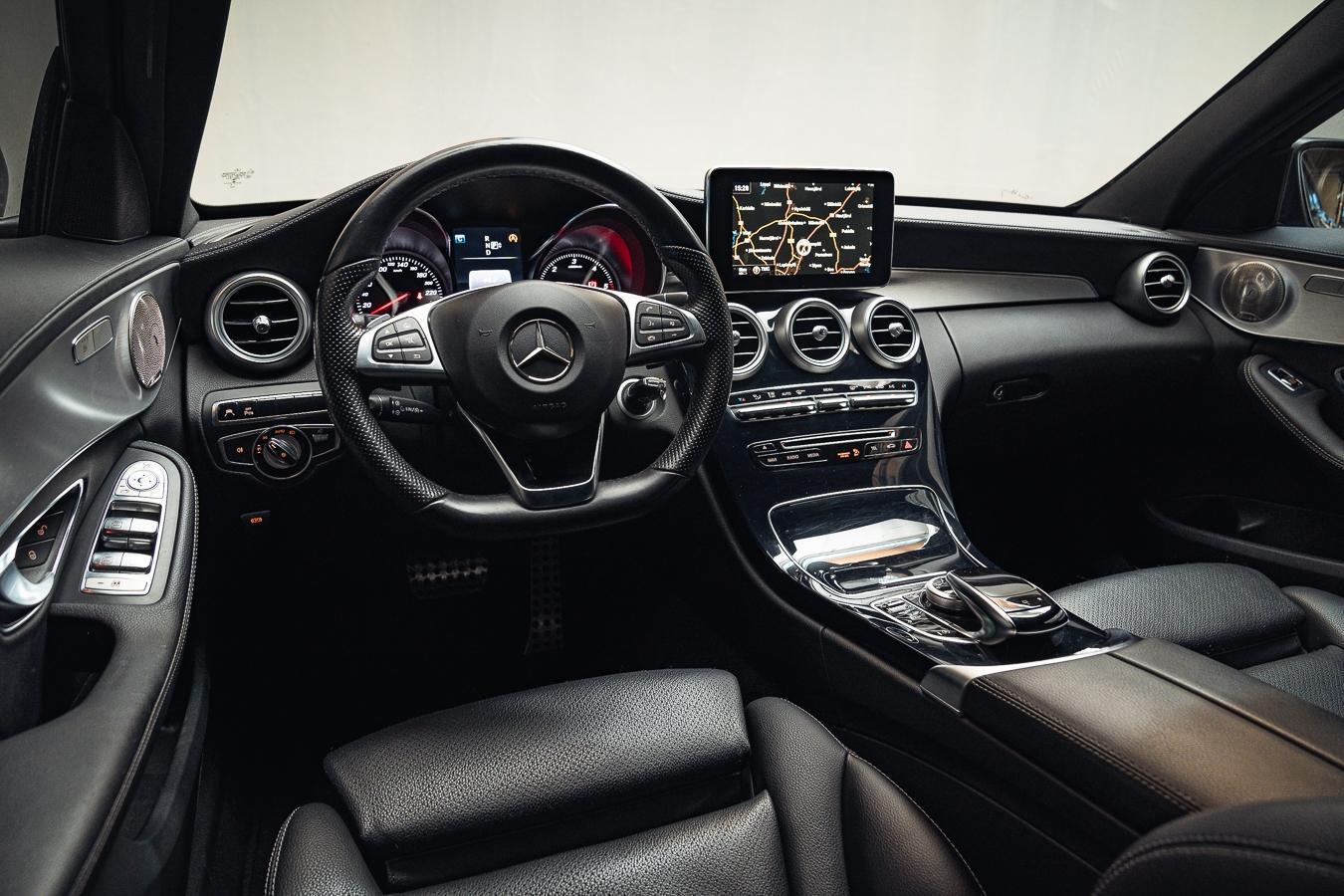 MERCEDES-BENZ C 2015