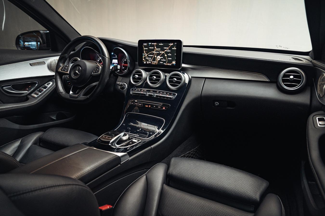 MERCEDES-BENZ C 2015