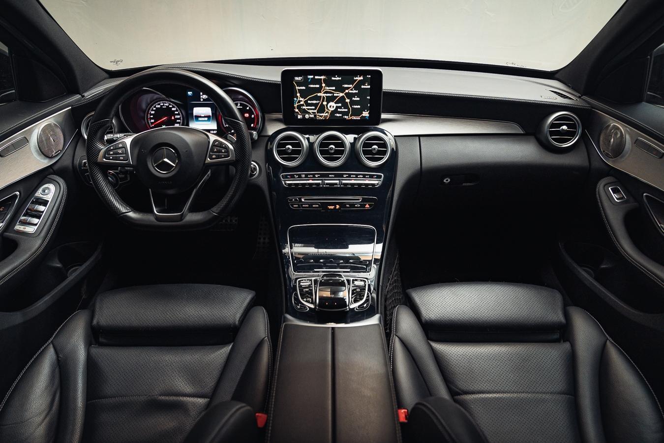MERCEDES-BENZ C 2015