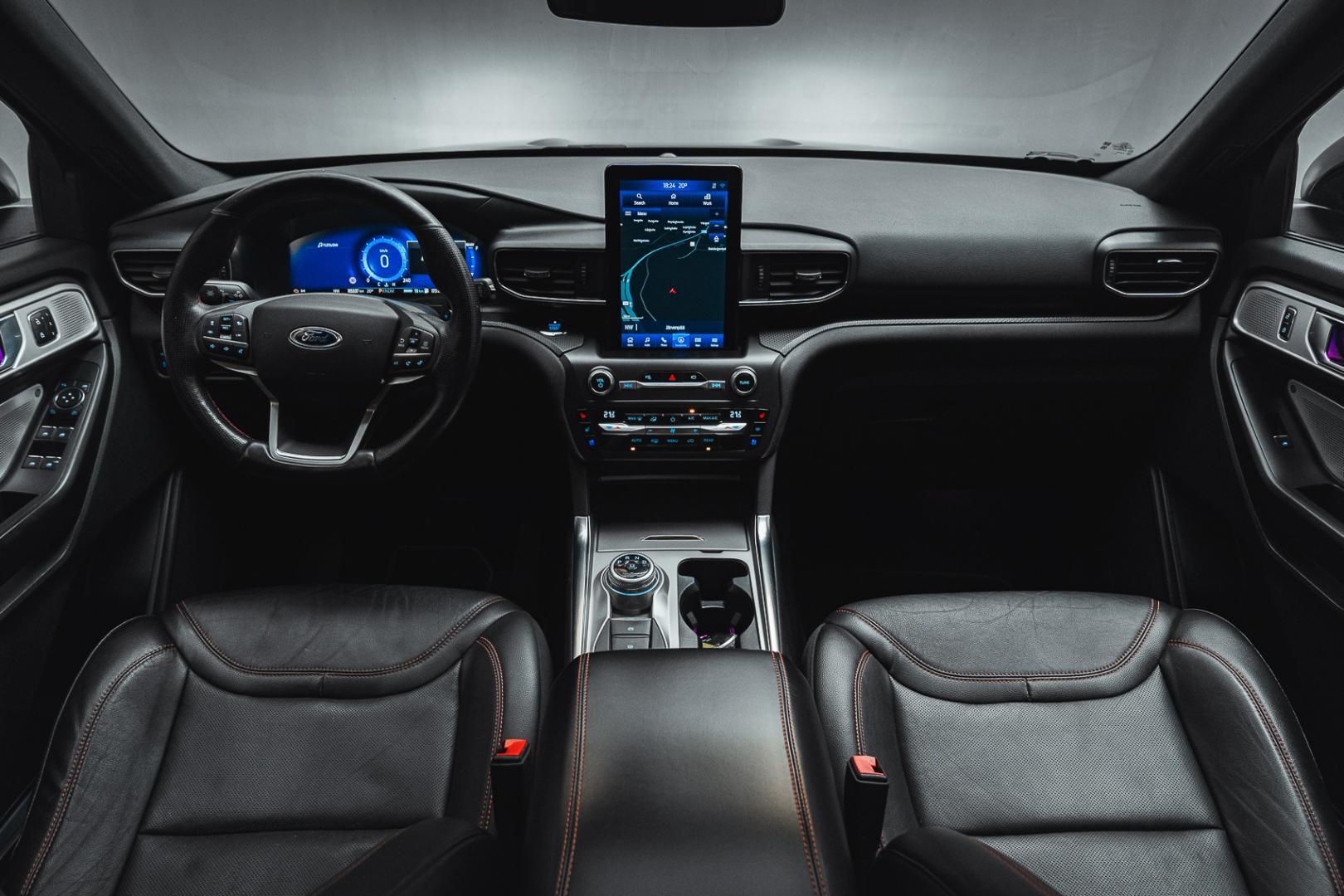 FORD Explorer 2021