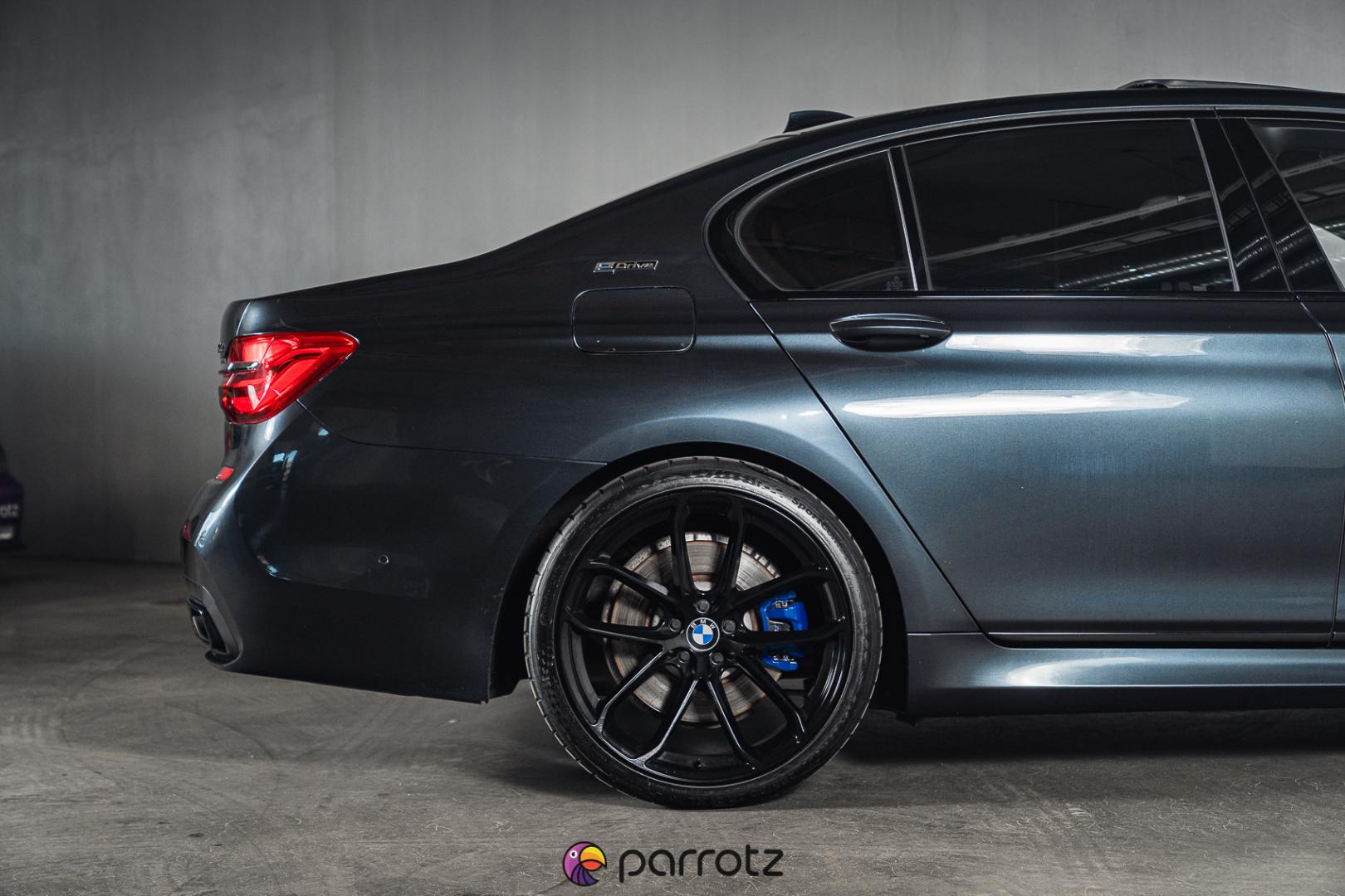 BMW 740 2017