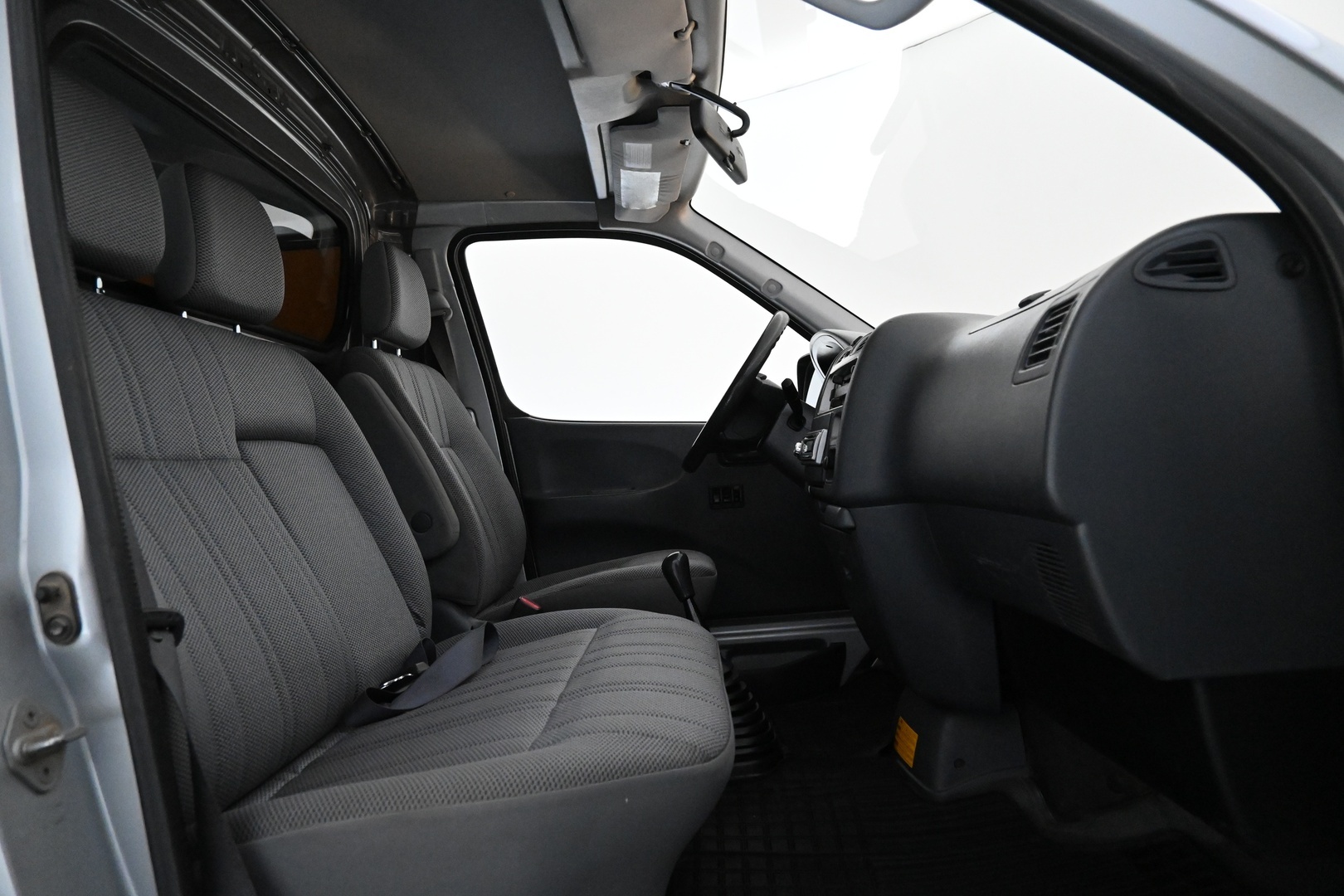 TOYOTA Hiace 2007