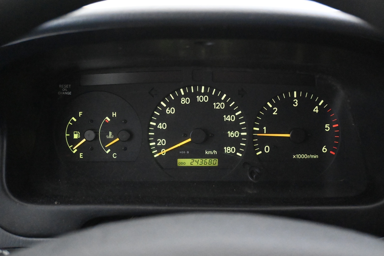 TOYOTA Hiace 2007