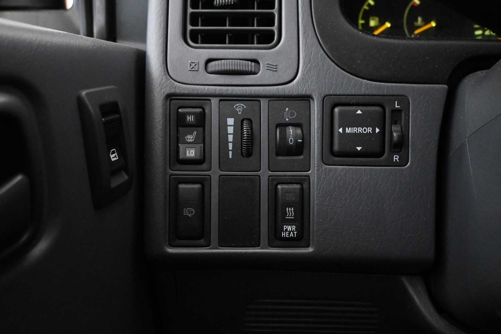 TOYOTA Hiace 2007
