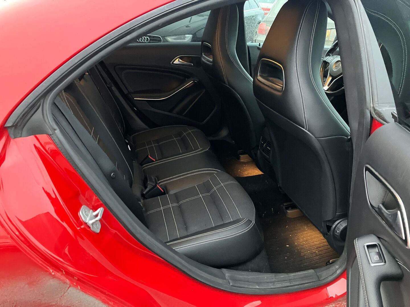 MERCEDES-BENZ CLA 2014