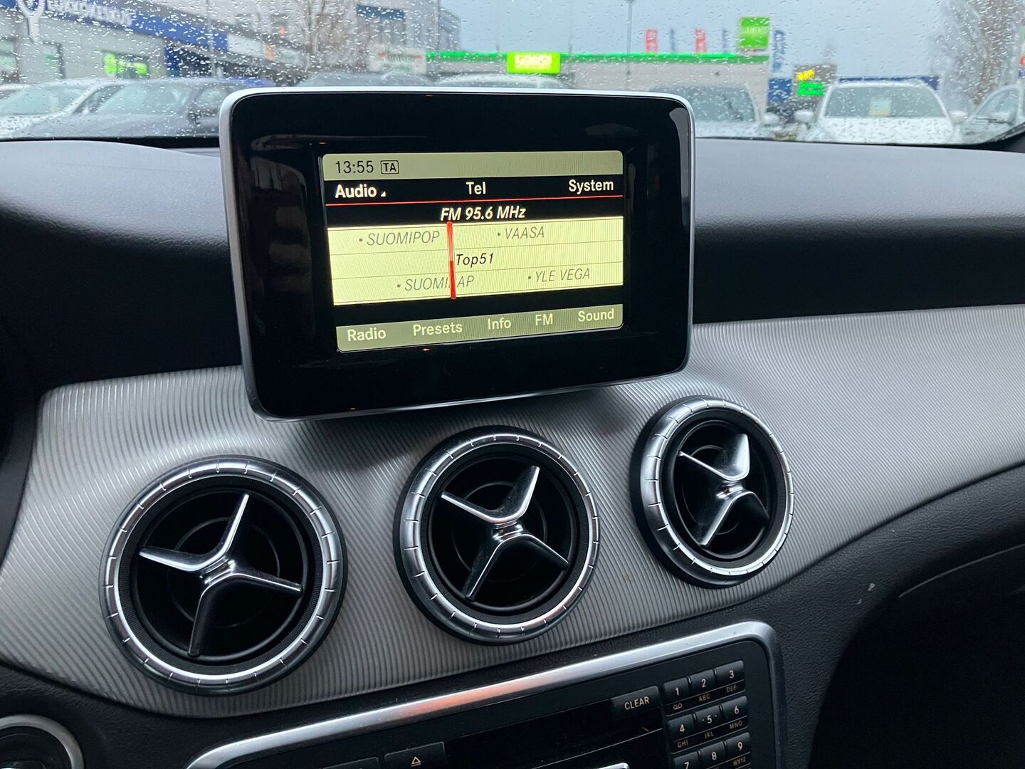 MERCEDES-BENZ CLA 2014