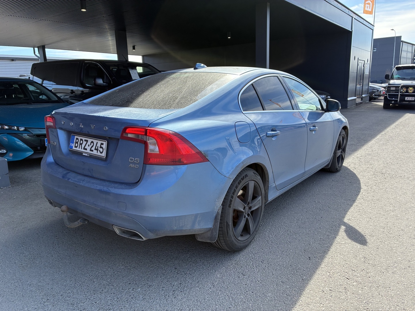 VOLVO S60 2015