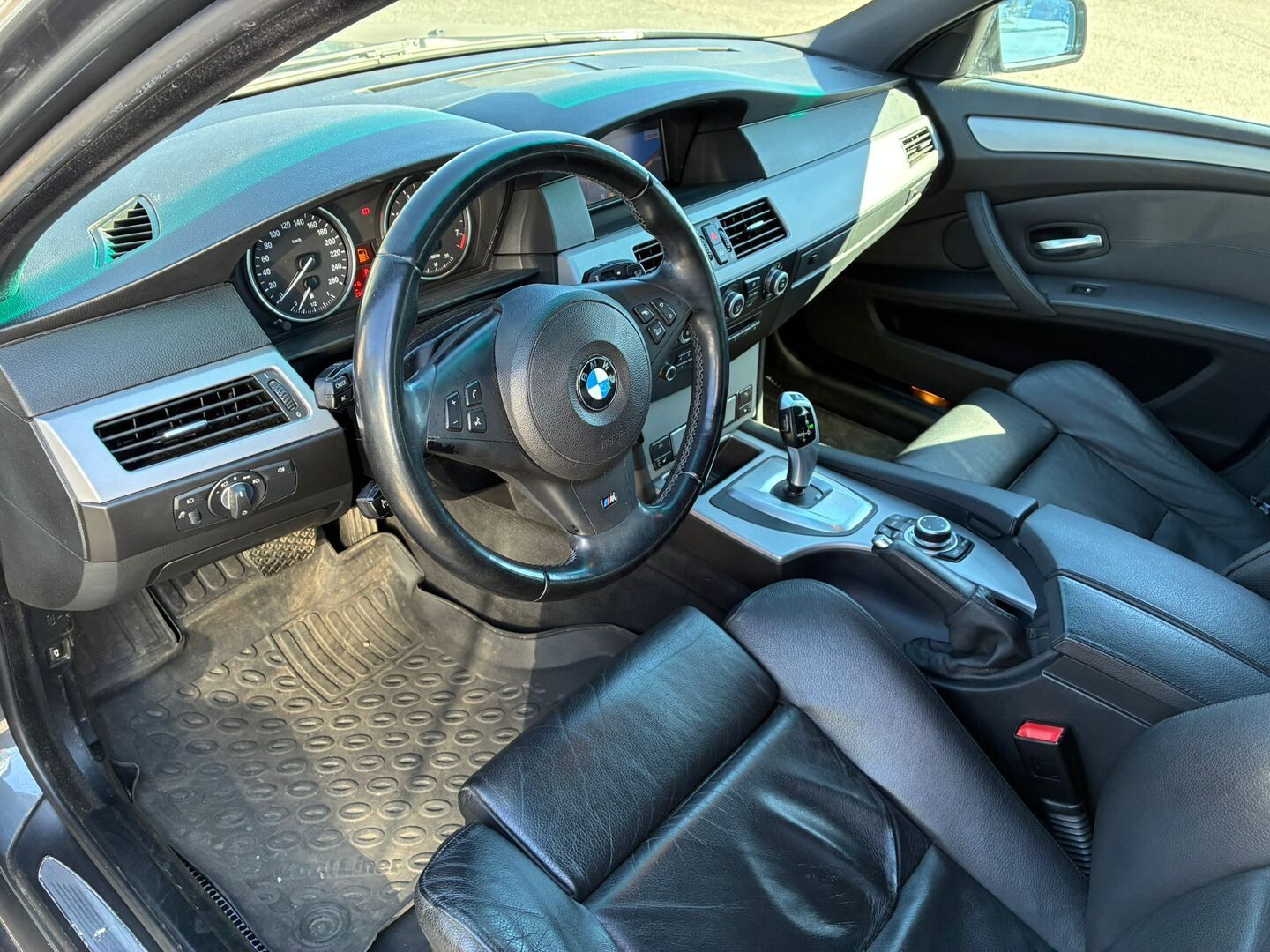 BMW 530 2009