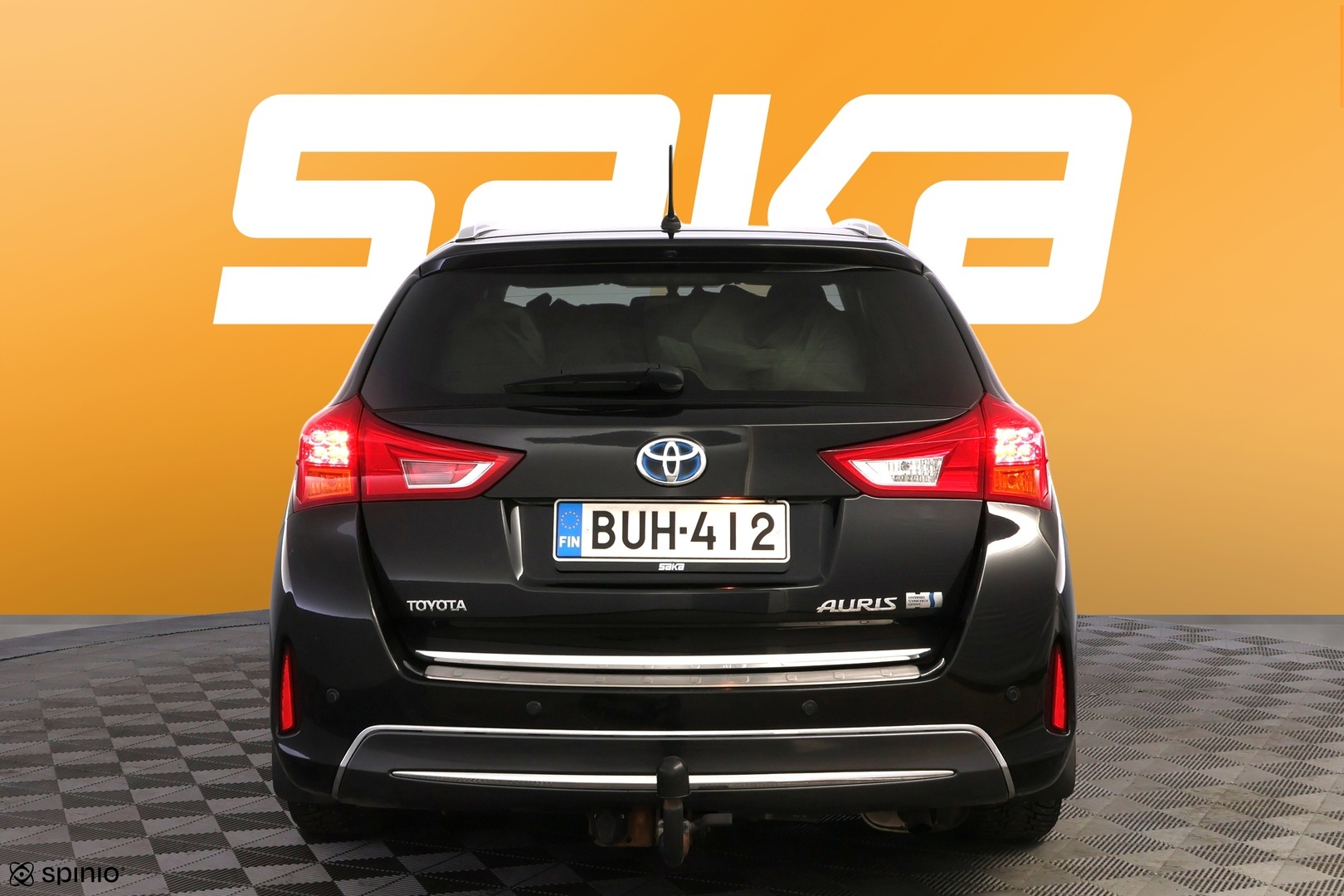 TOYOTA Auris 2015