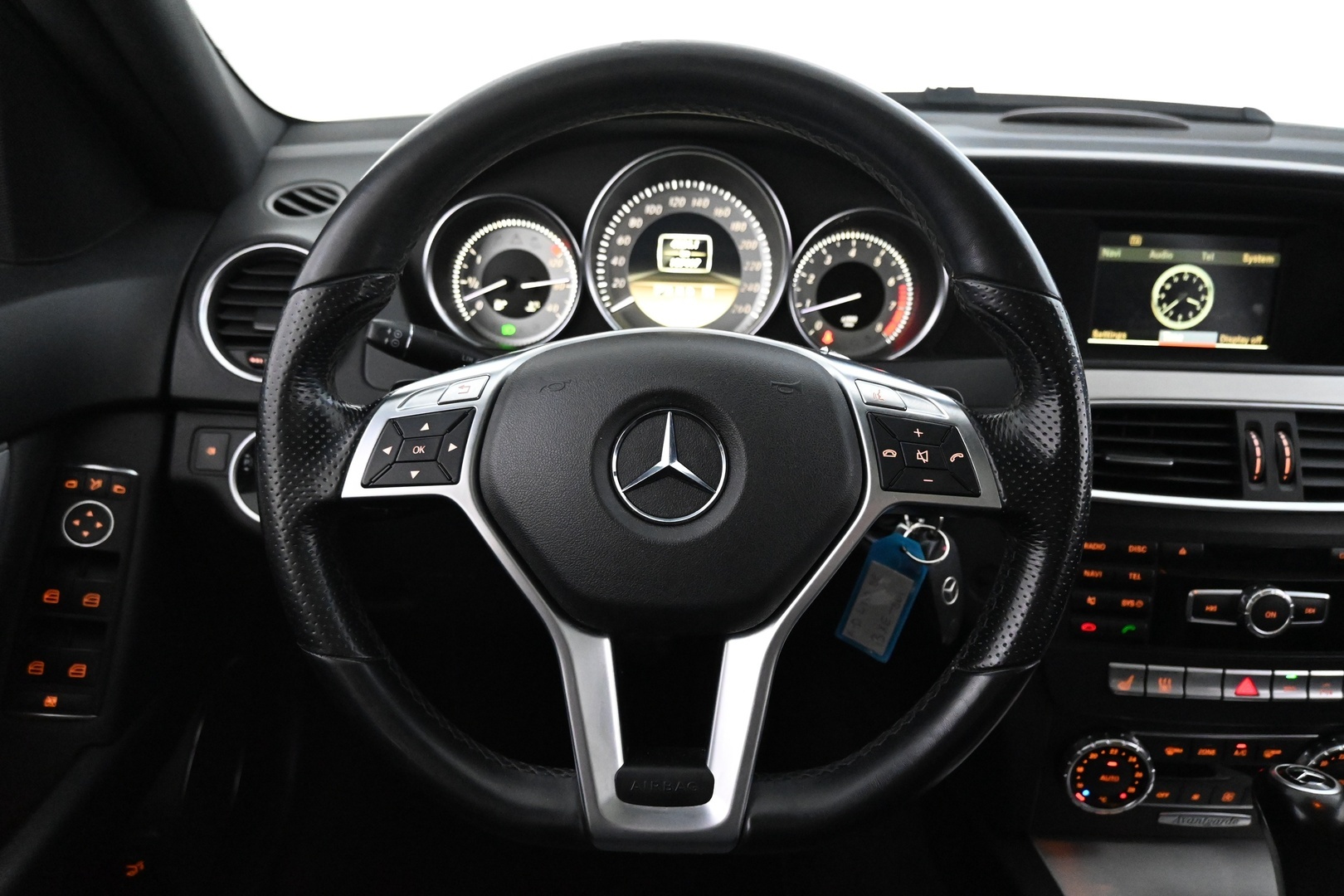 MERCEDES-BENZ C 2012