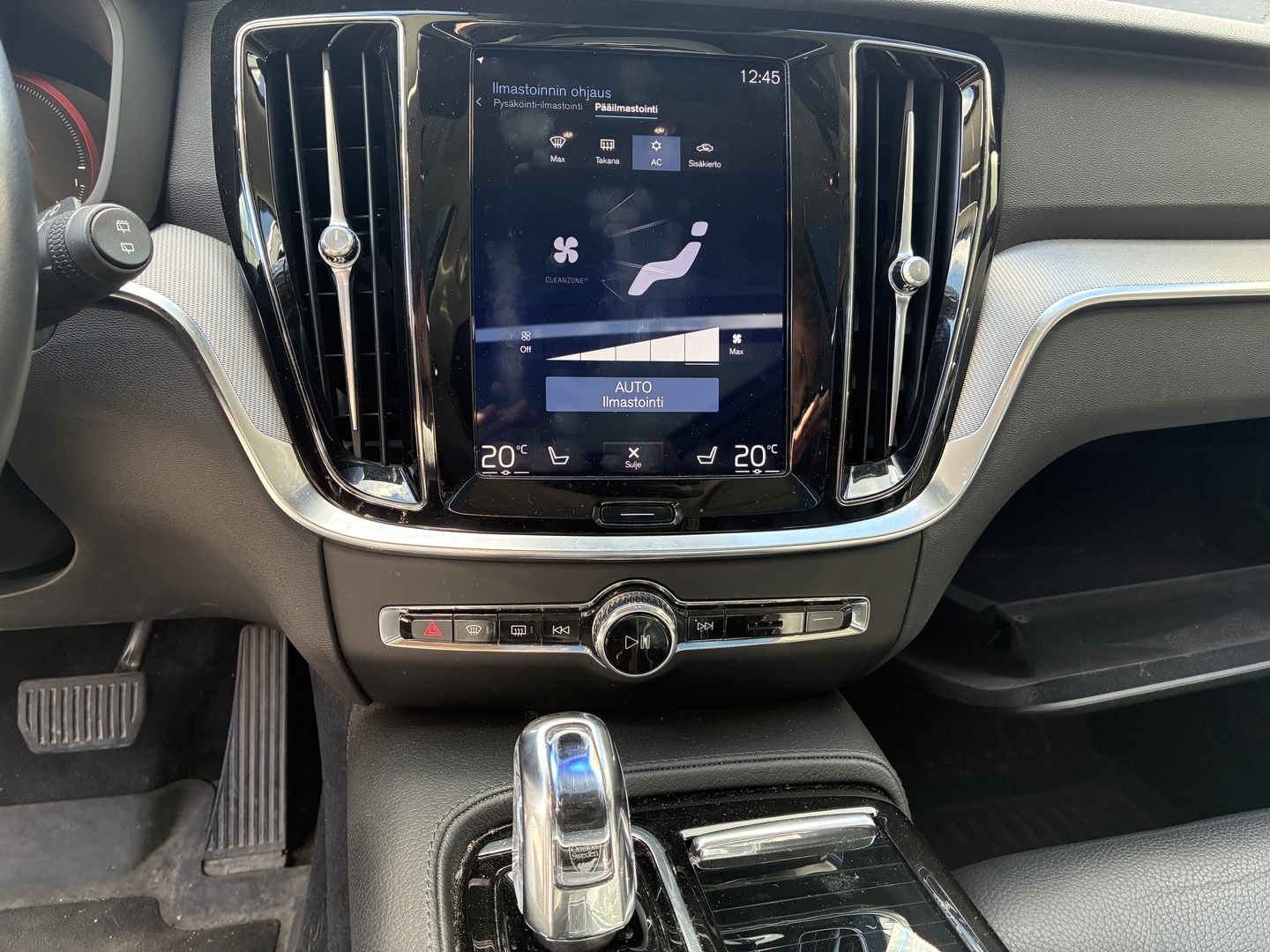 VOLVO V60 2019