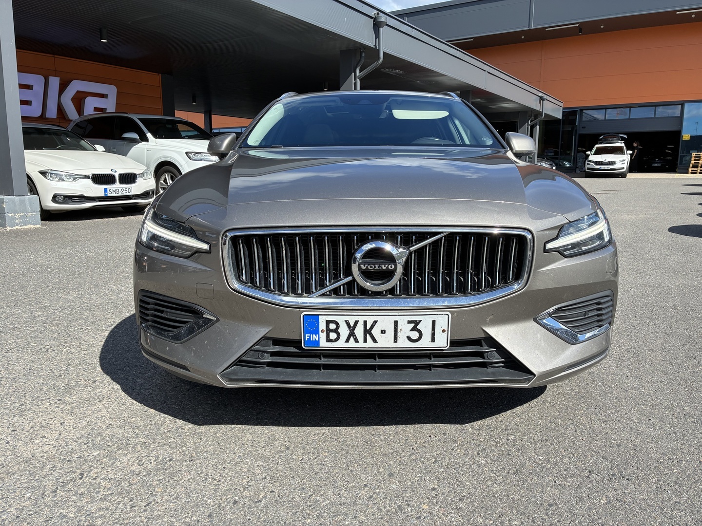 VOLVO V60 2019