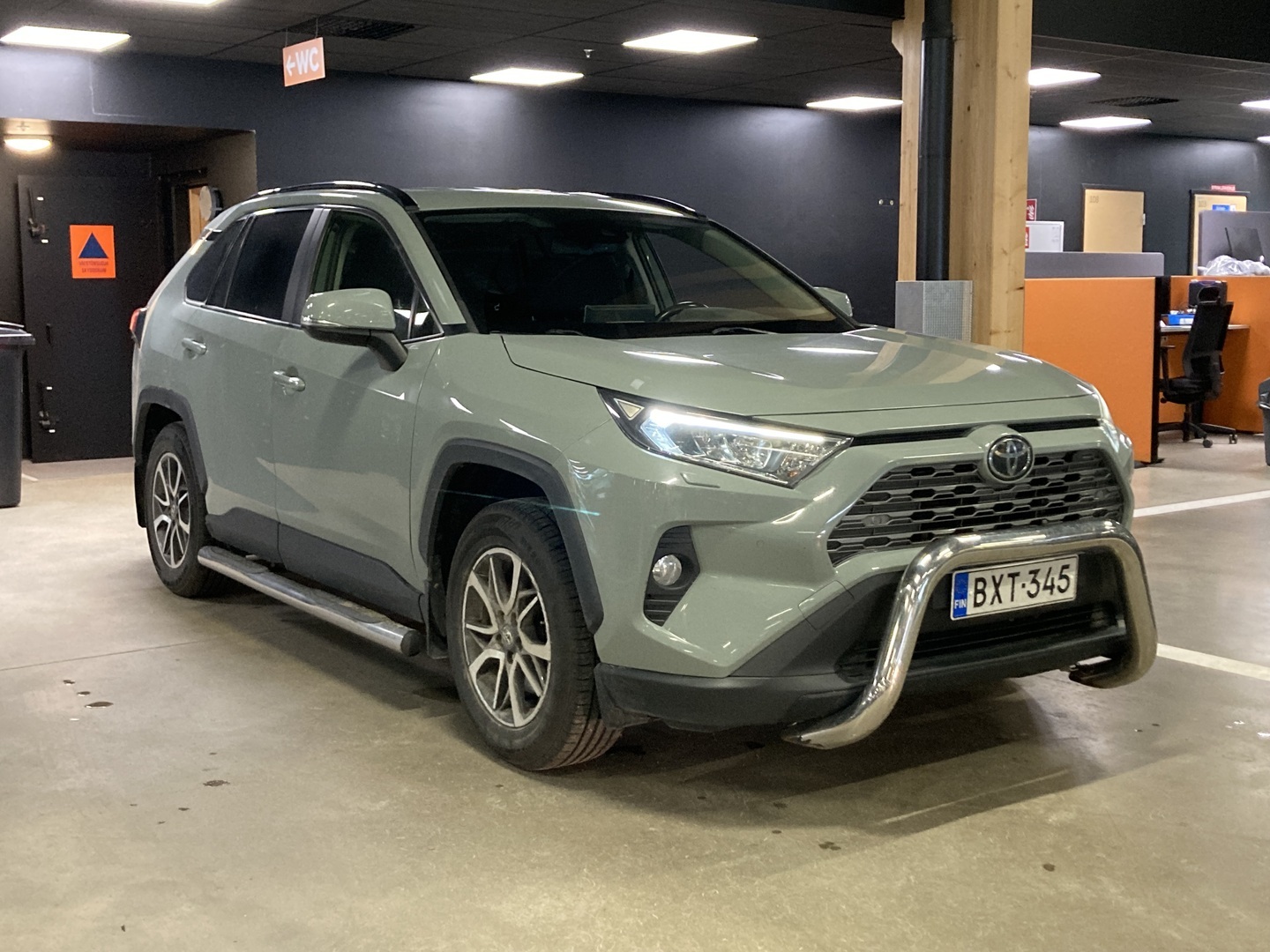 TOYOTA RAV4 2019
