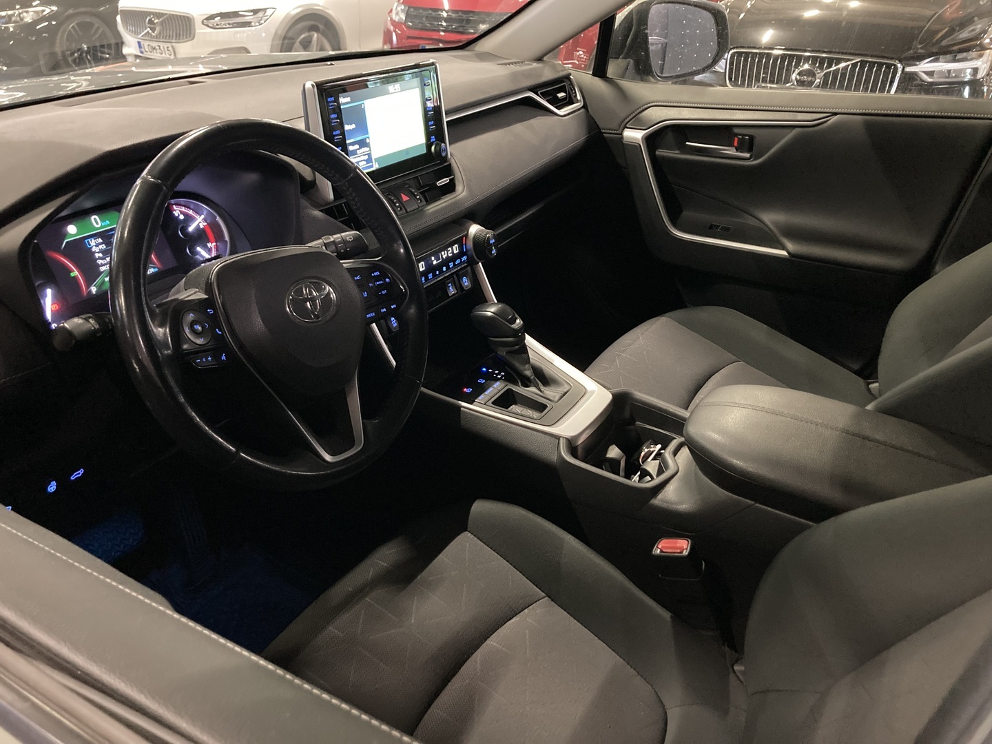 TOYOTA RAV4 2019