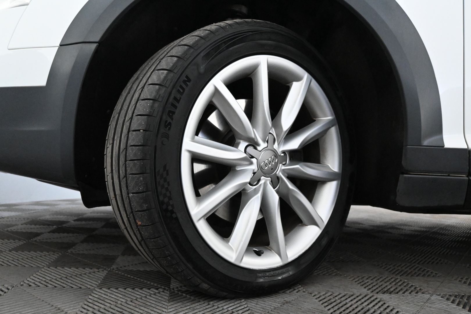 AUDI A6 allroad quattro 2010