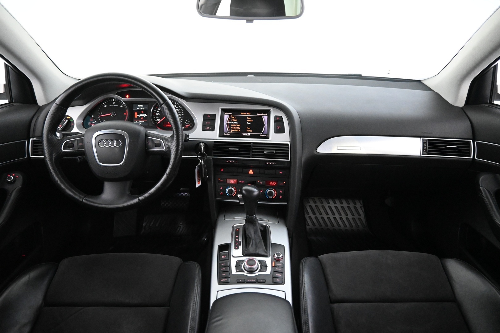 AUDI A6 allroad quattro 2010
