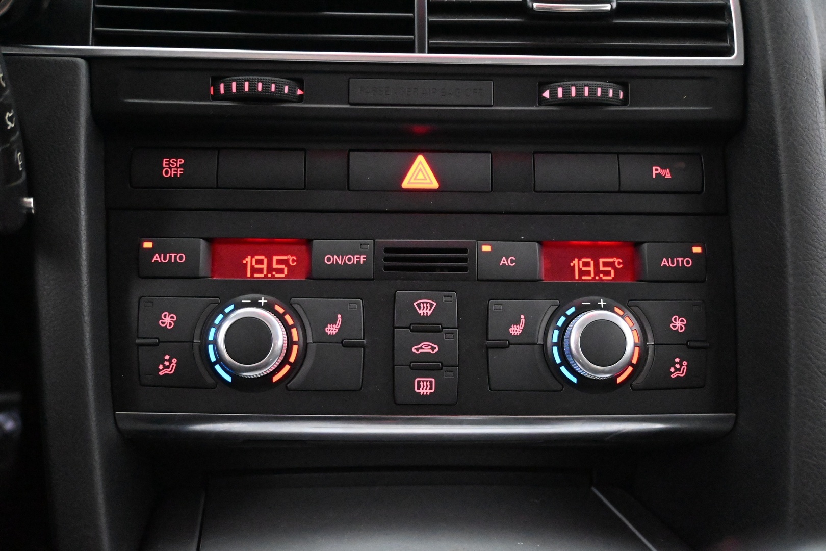 AUDI A6 allroad quattro 2010