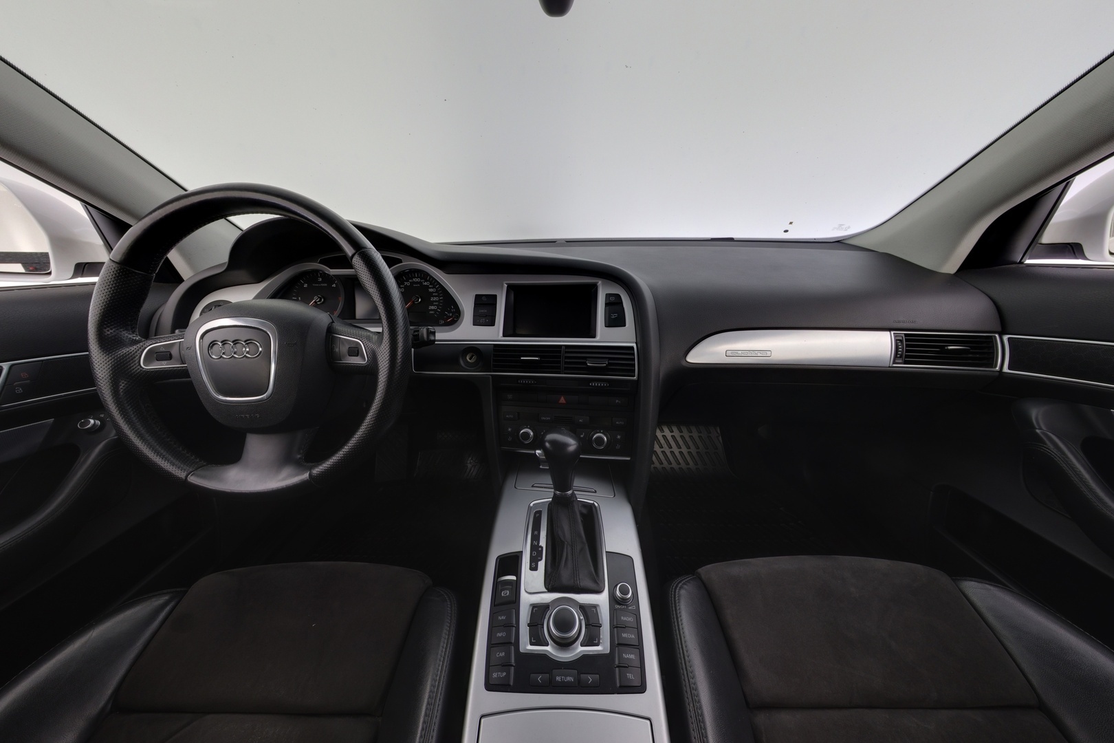 AUDI A6 allroad quattro 2010